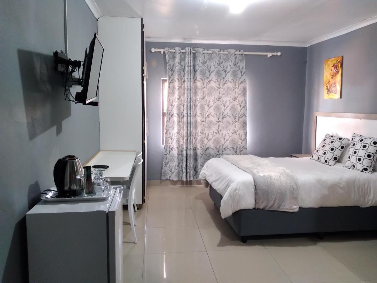 Legugu Bed&Breakfast Nongoma Exterior foto